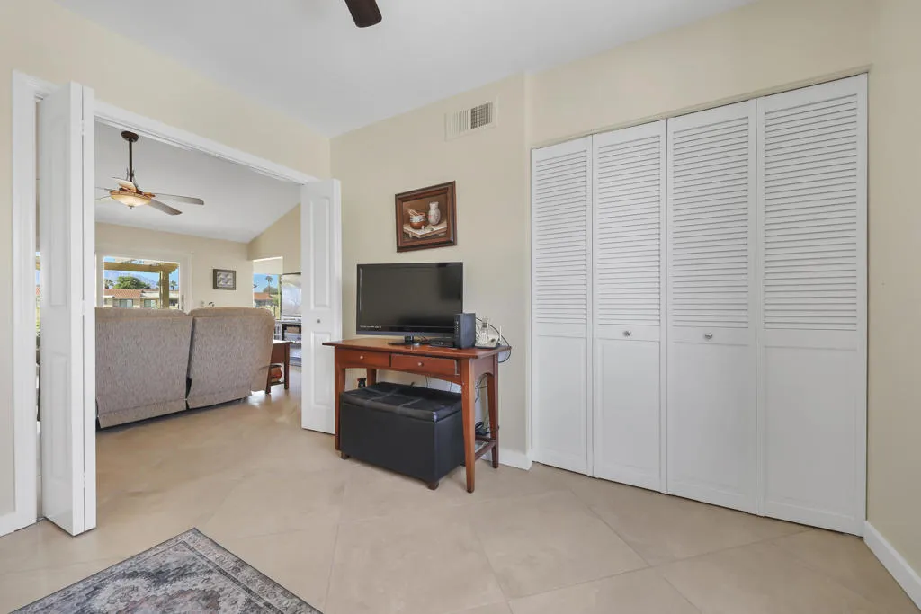 40469 Preston Trail, Palm Desert, California 92211 home-pic-14