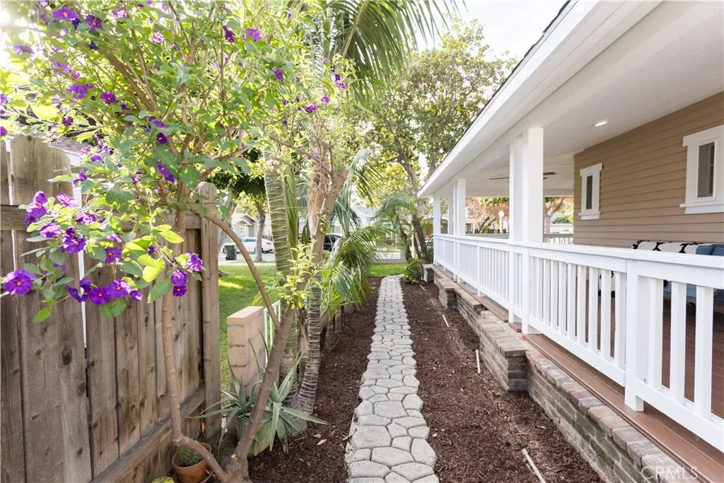 152 N Princeton Avenue, Fullerton, California 92831 home-pic-13