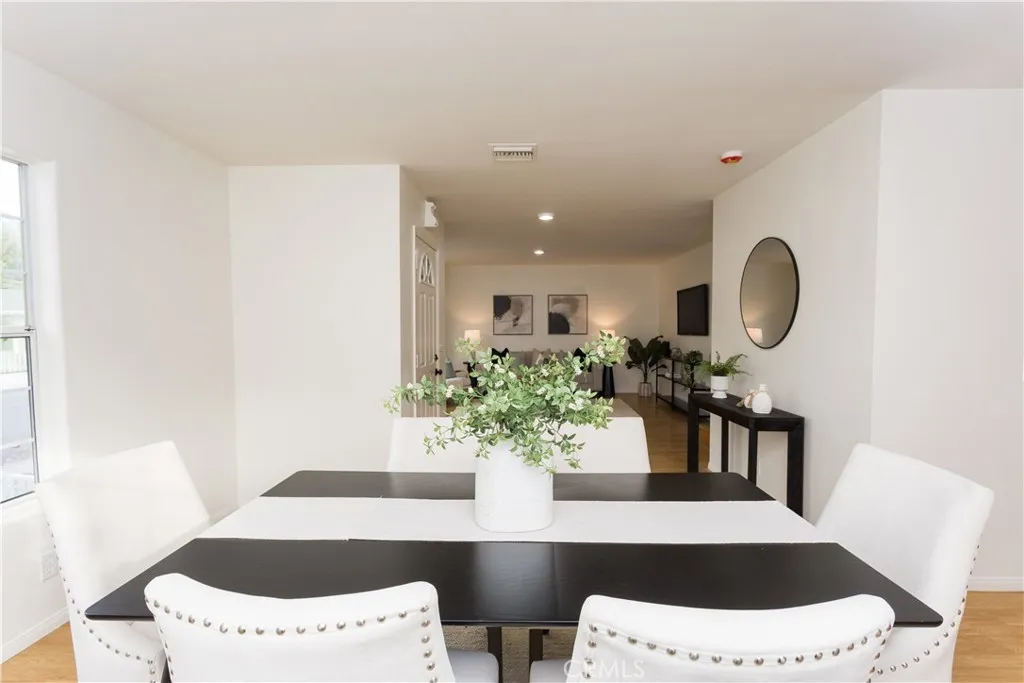 152 N Princeton Avenue, Fullerton, California 92831 home-pic-47