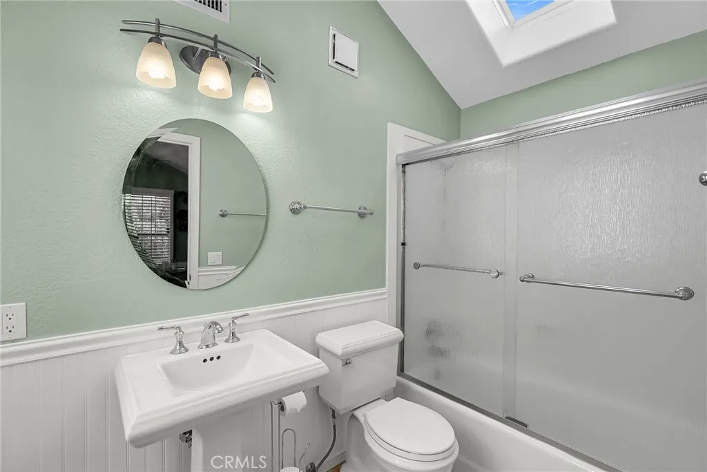 1250 Highridge, Riverside, California 92506 home-pic-39