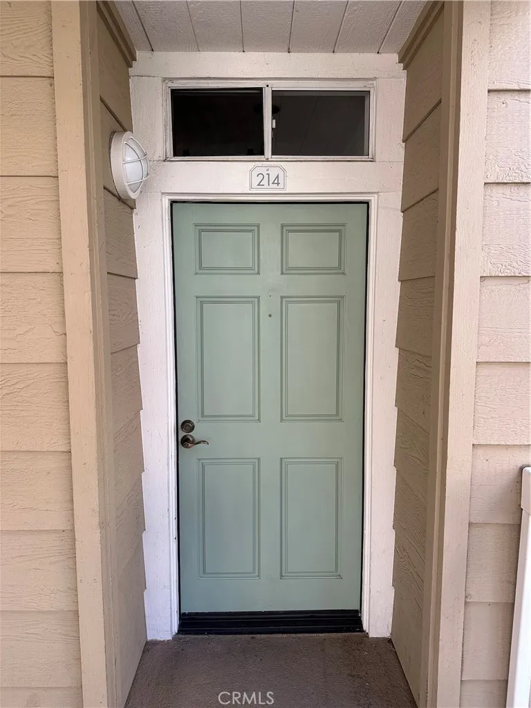 20191 Cape Coral 214, Huntington Beach, California 92646 home-pic-2