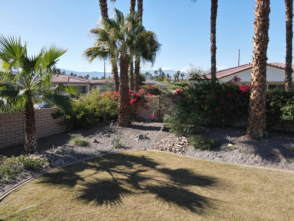 117 Francesca Court, Palm Desert, California 92211 home-pic-53