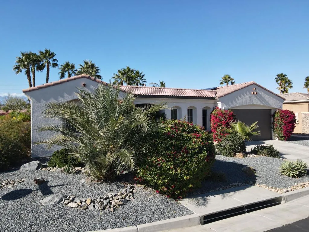 117 Francesca Court, Palm Desert, California 92211 home-pic-43