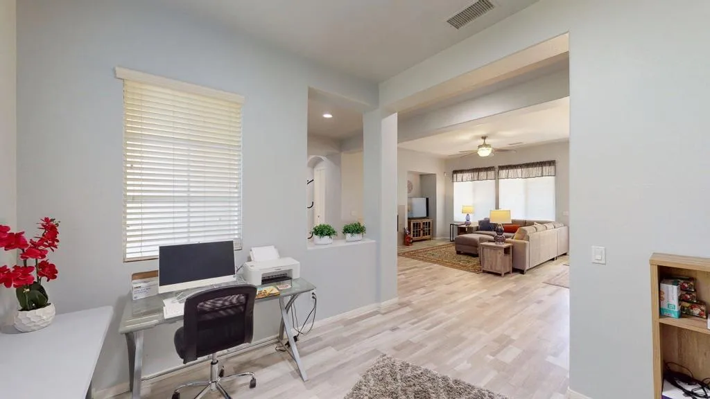 117 Francesca Court, Palm Desert, California 92211 home-pic-6