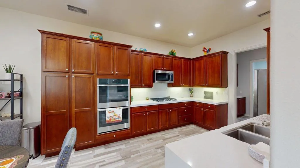 117 Francesca Court, Palm Desert, California 92211 home-pic-11