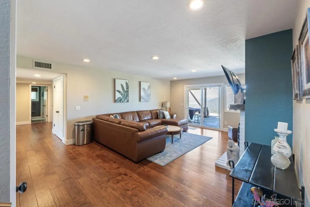17924 Saint Andrews Dr, Poway, California 92064 home-pic-27