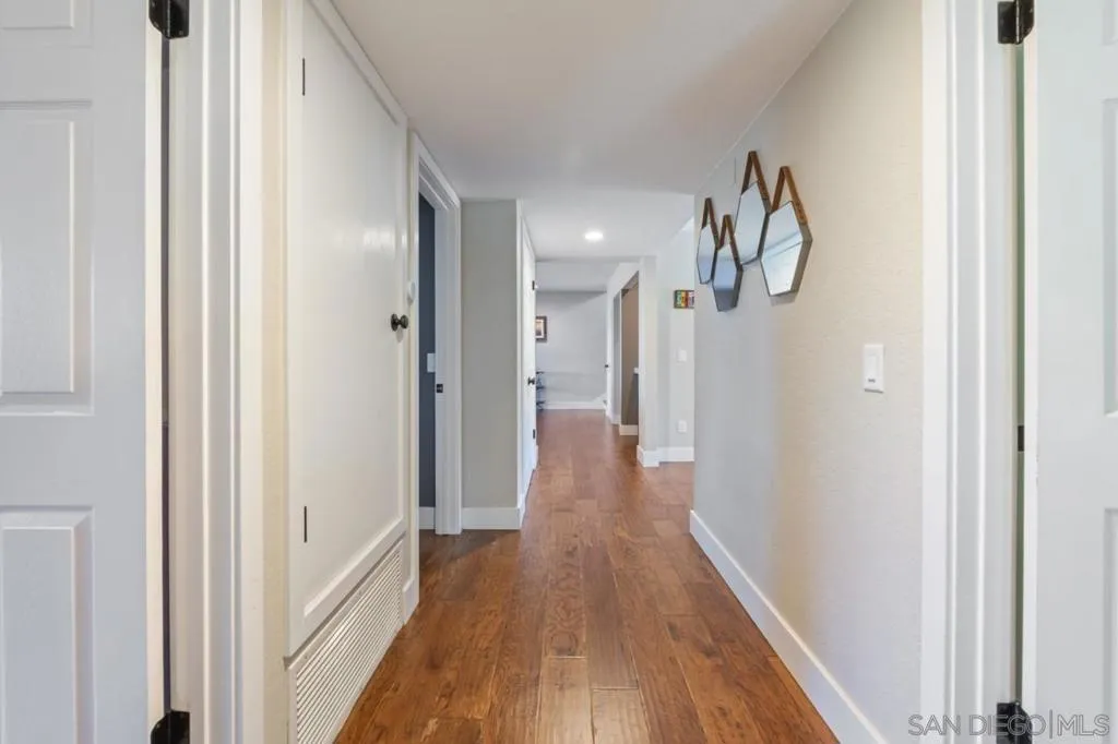 17924 Saint Andrews Dr, Poway, California 92064 home-pic-31