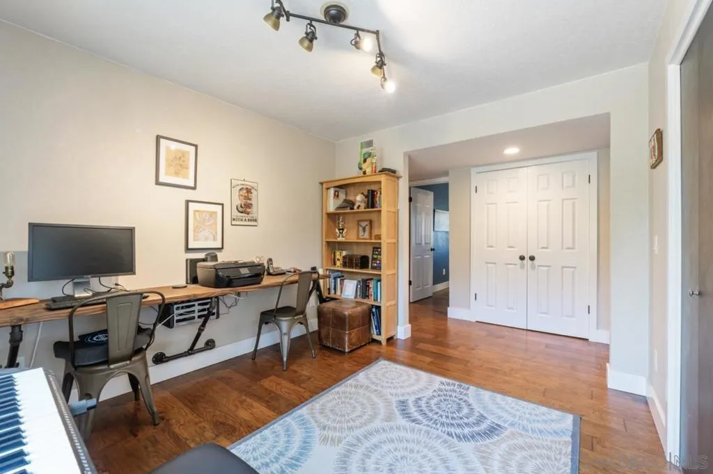 17924 Saint Andrews Dr, Poway, California 92064 home-pic-33