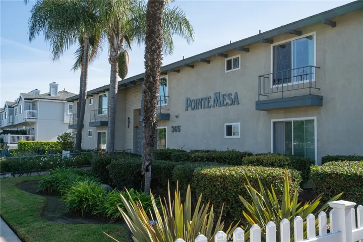 365 W Wilson Street, Costa Mesa, California 92627