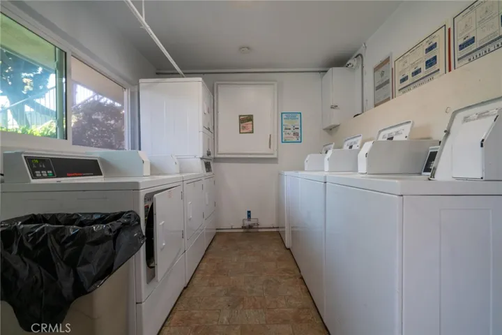 365 W Wilson Street, Costa Mesa, California 92627