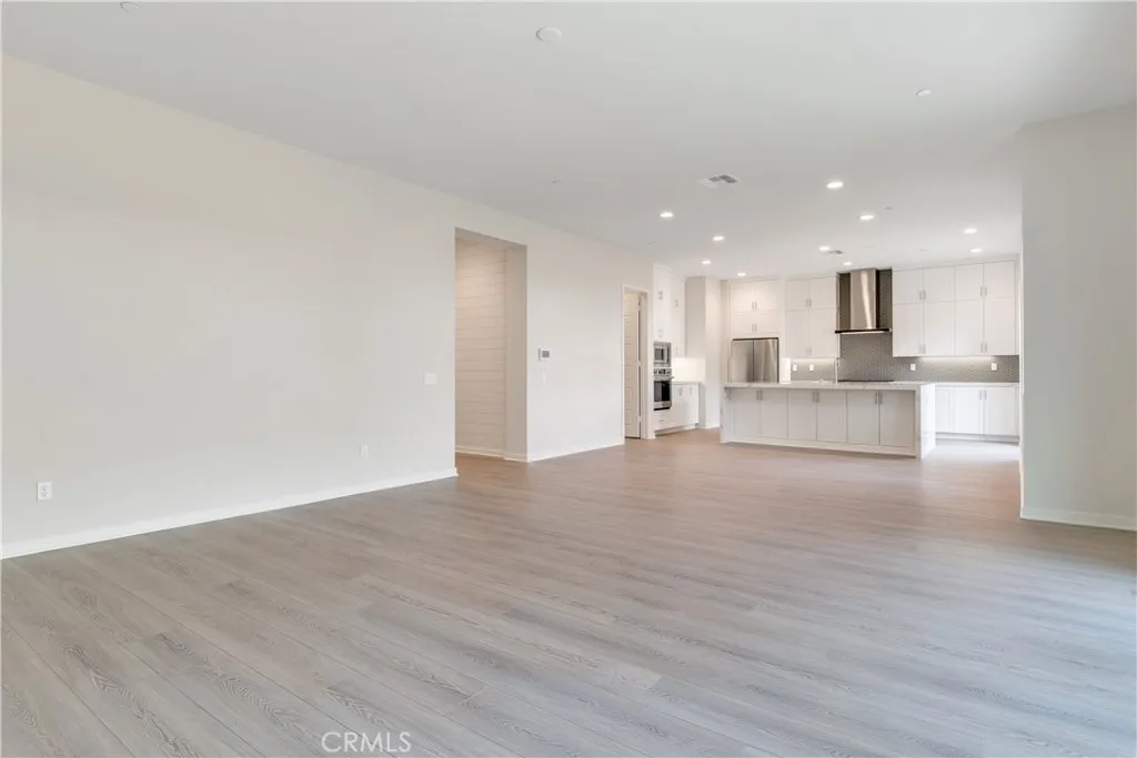 6536 Canyon Oaks Drive, Simi Valley, California 93063 home-pic-9