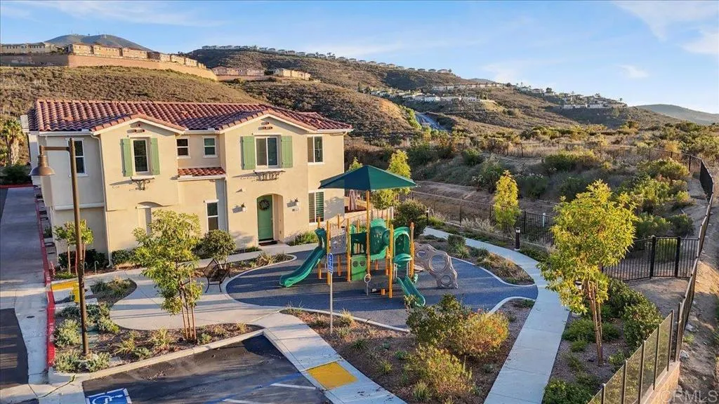 2608 Nanza Street, Spring Valley, California 91977 home-pic-28