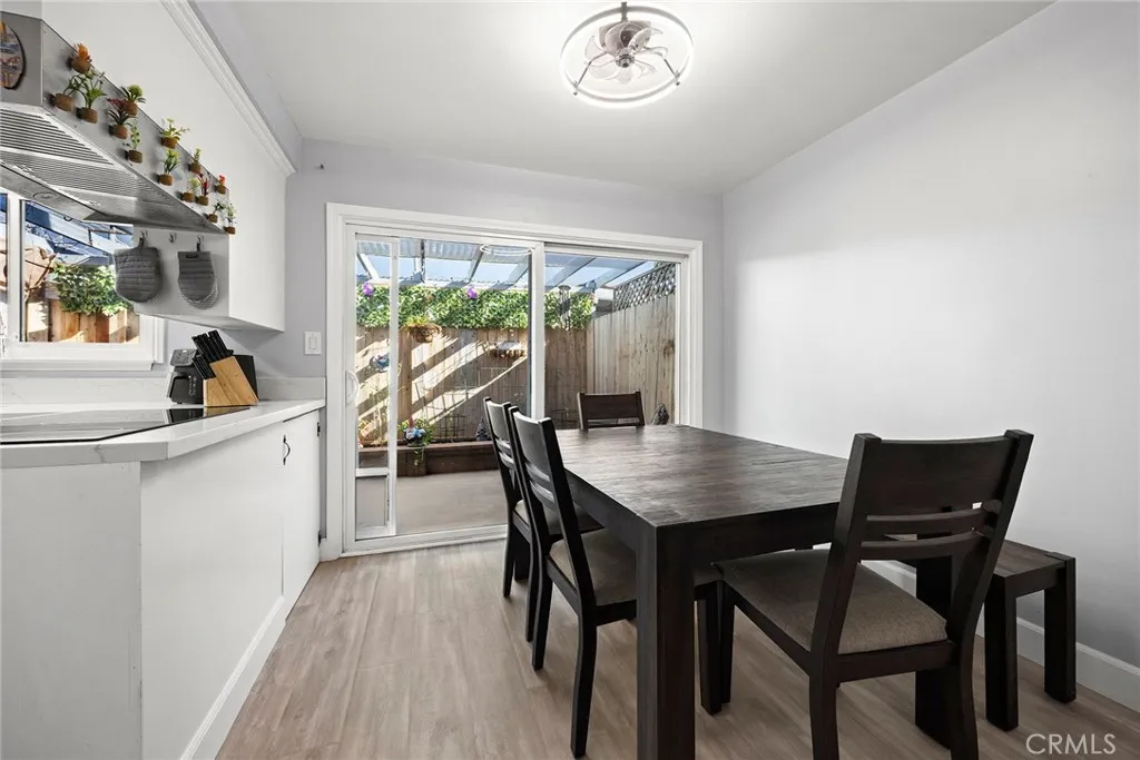 313 N Acacia  home-pic-7