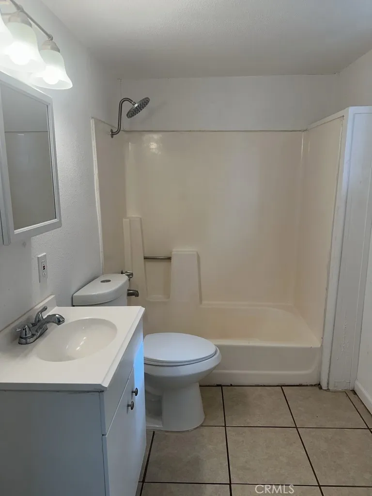 34929 Cedar Road, Barstow, California 92311 home-pic-19