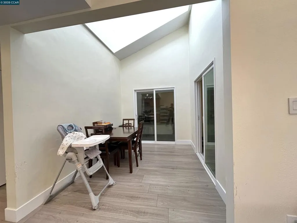 120 Bonita Ct, Rodeo, California 94572 home-pic-18