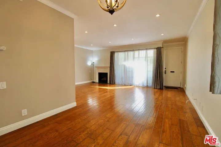 Dining Room/Living Room