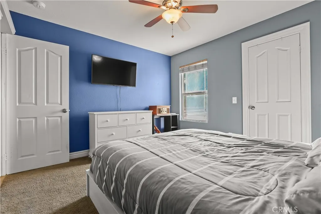 29724 Castlebury, Castaic, California 91384 home-pic-39