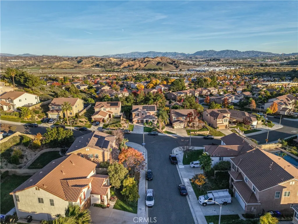 29724 Castlebury, Castaic, California 91384 home-pic-65