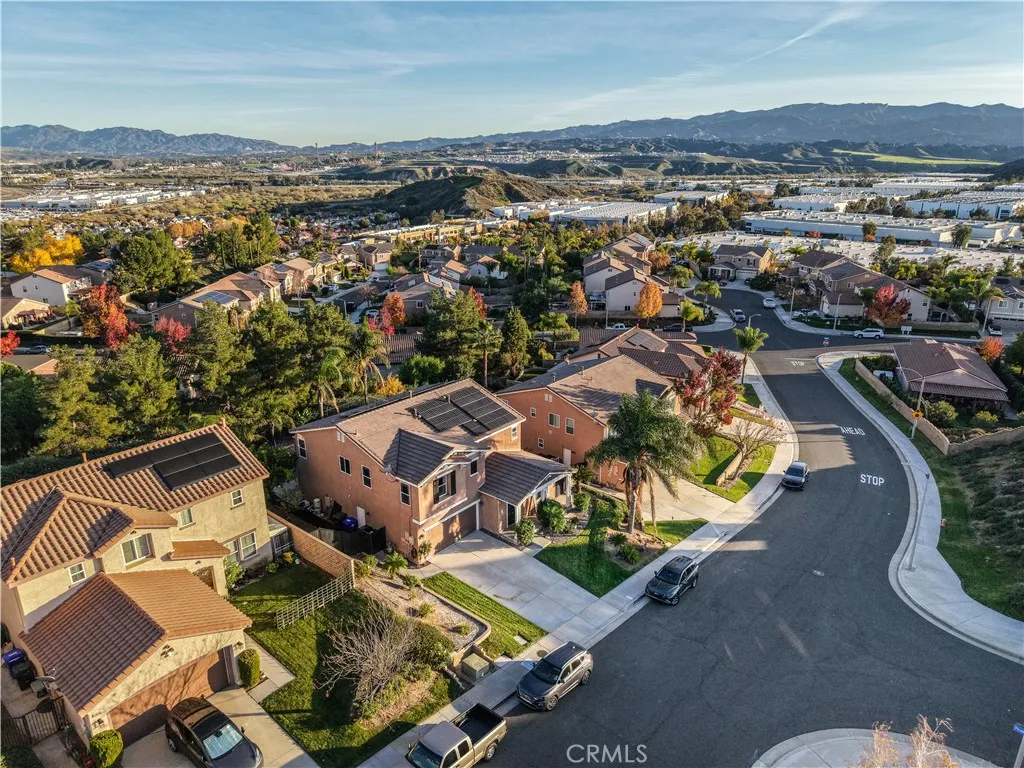 29724 Castlebury, Castaic, California 91384 home-pic-64