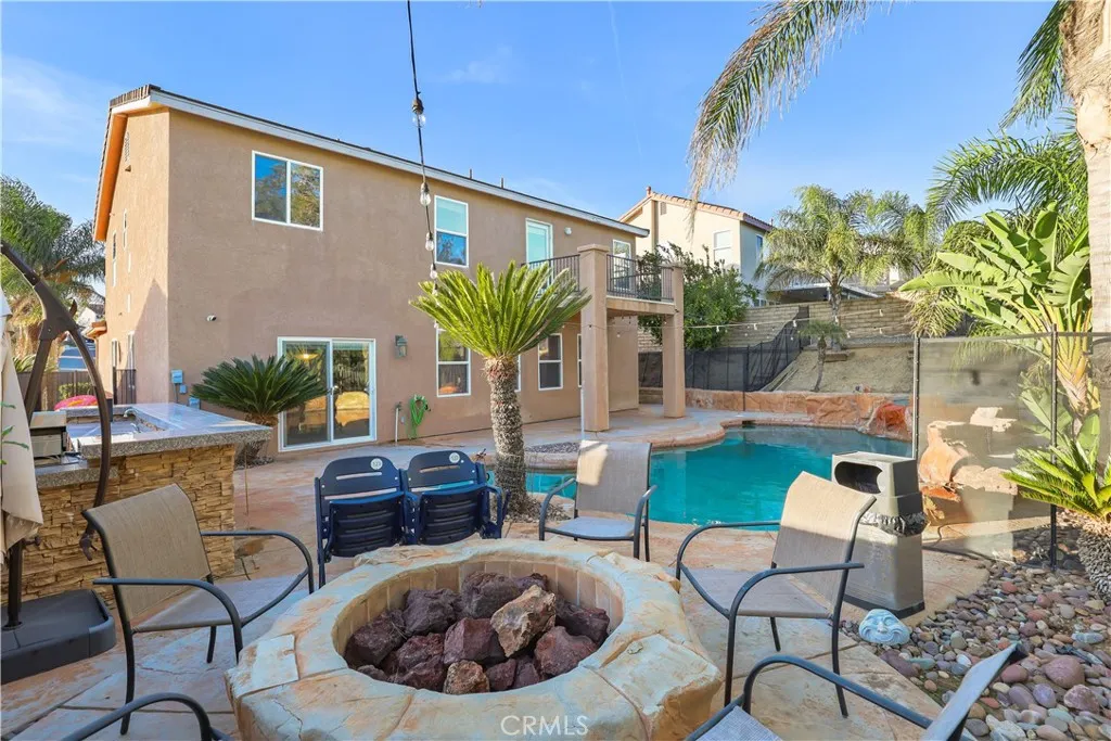 29724 Castlebury, Castaic, California 91384 home-pic-53