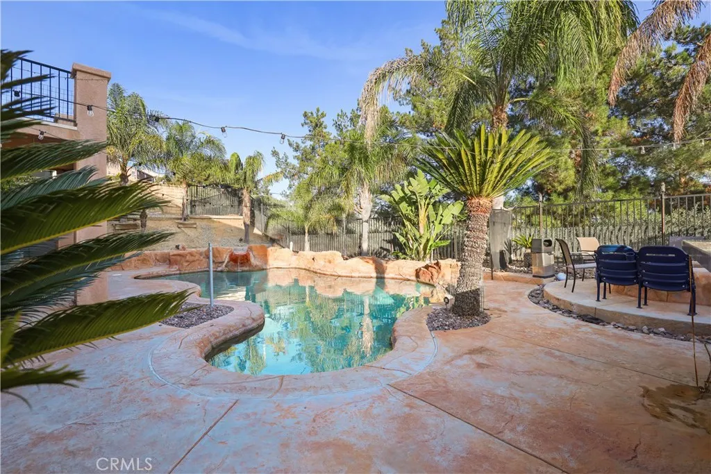 29724 Castlebury, Castaic, California 91384 home-pic-48