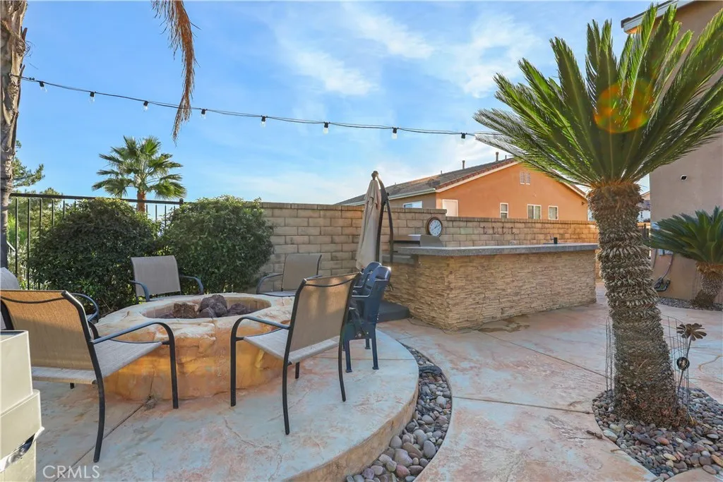 29724 Castlebury, Castaic, California 91384 home-pic-54