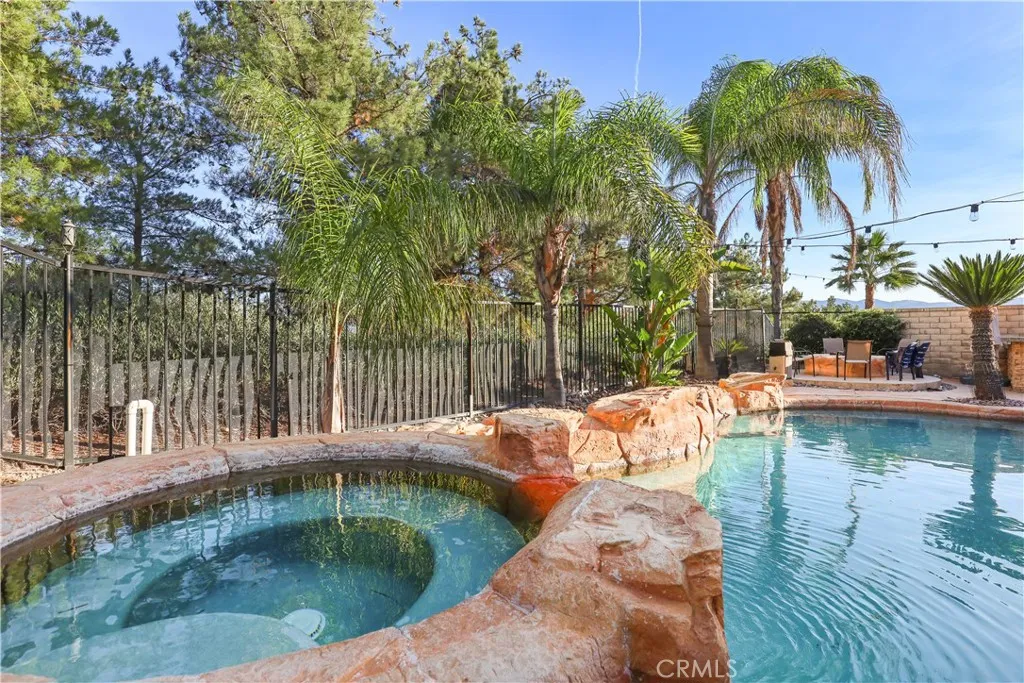 29724 Castlebury, Castaic, California 91384 home-pic-52