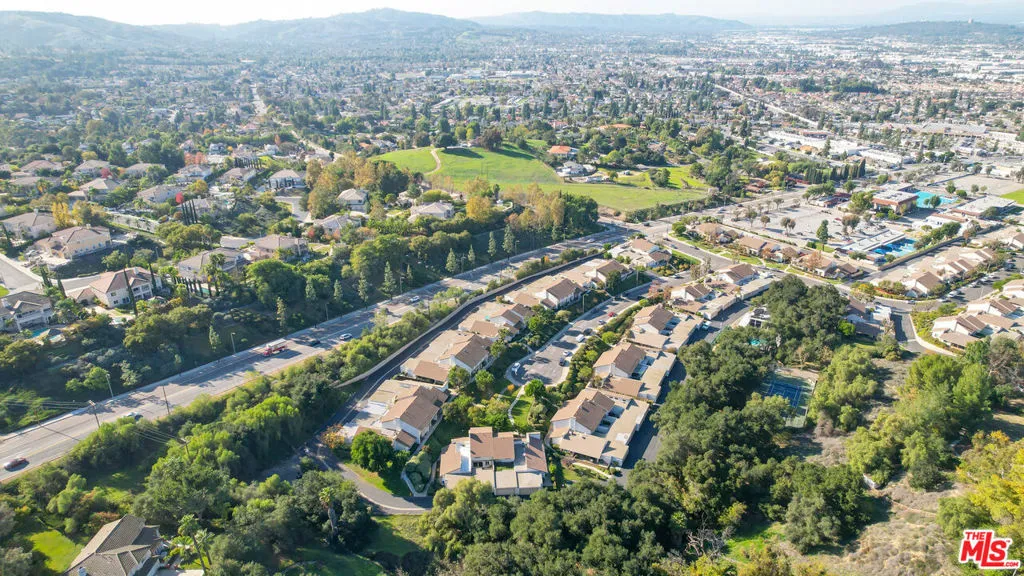 2070 Dacian Street, Walnut, California 91789 home-pic-17