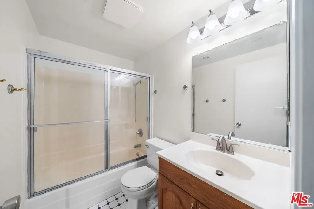 2070 Dacian Street, Walnut, California 91789 home-pic-13