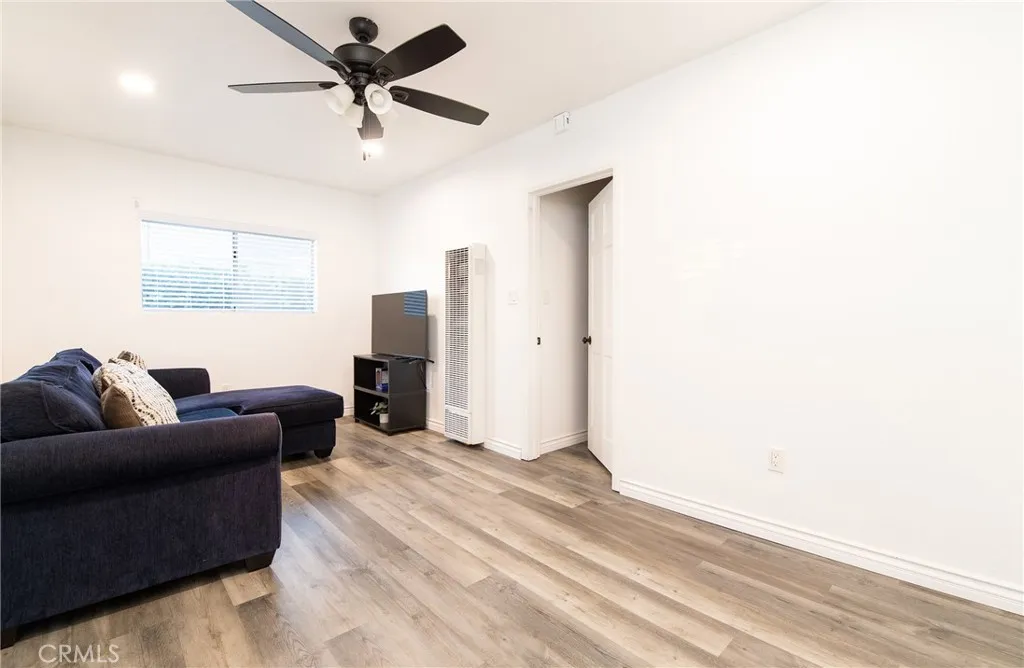 3980 Platt, Lynwood, California 90262 home-pic-18