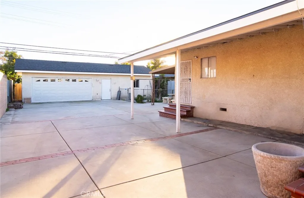 3980 Platt, Lynwood, California 90262 home-pic-4