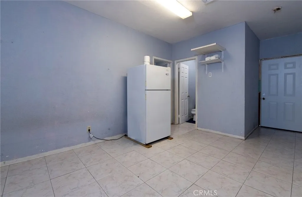 3980 Platt, Lynwood, California 90262 home-pic-19