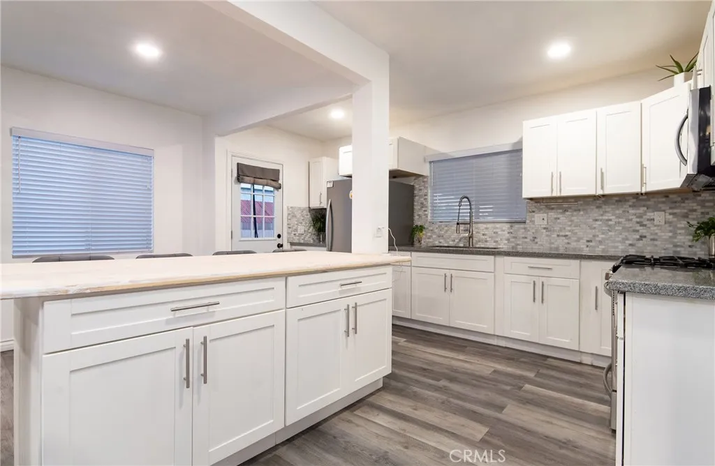3980 Platt, Lynwood, California 90262 home-pic-12