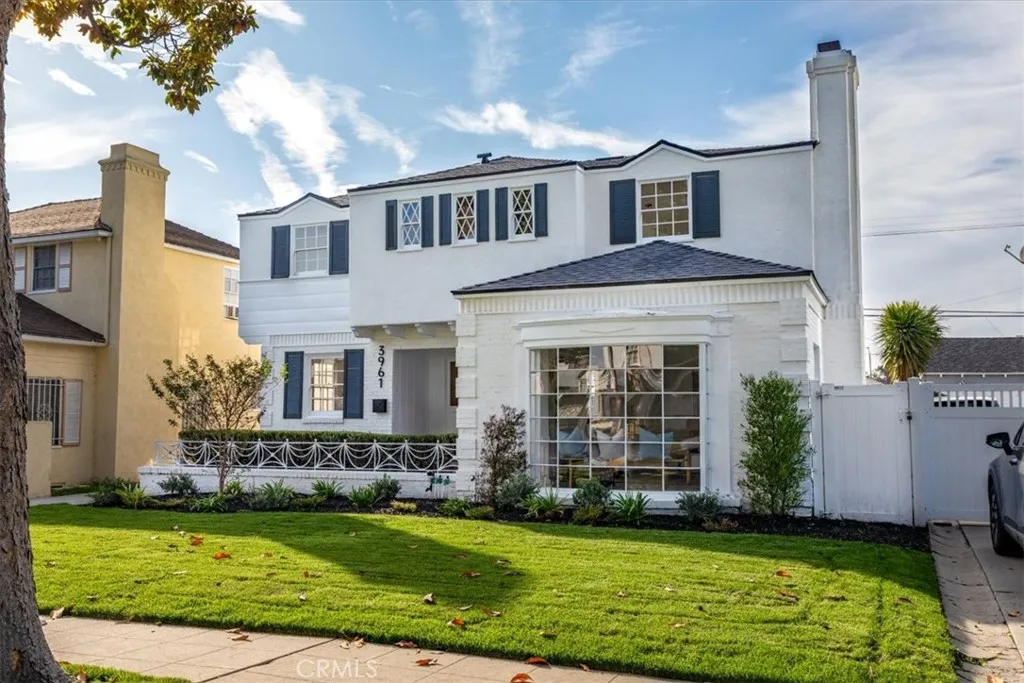 3961 Hepburn Avenue, Los Angeles, California 90008 home-pic-1