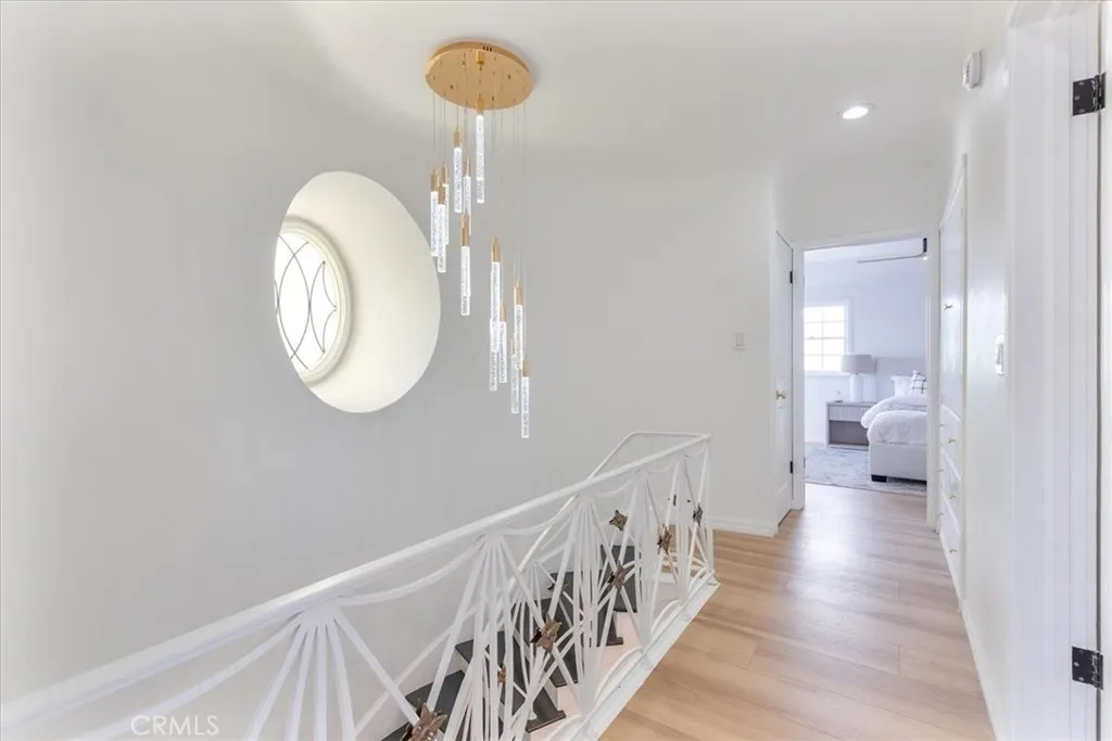 3961 Hepburn Avenue, Los Angeles, California 90008 home-pic-20