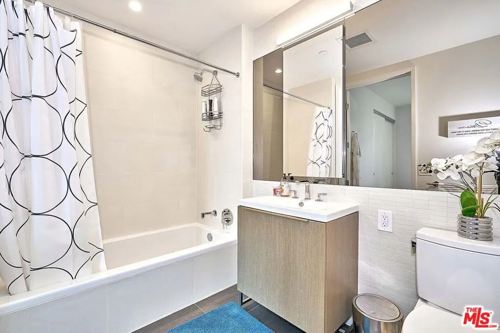 889 Francisco Street 1001, Los Angeles, California 90017 home-pic-18