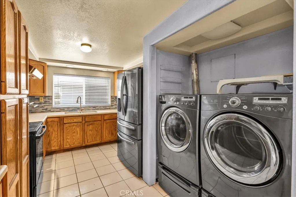 6636 Sahara, 29 Palms, California 92277 home-pic-12