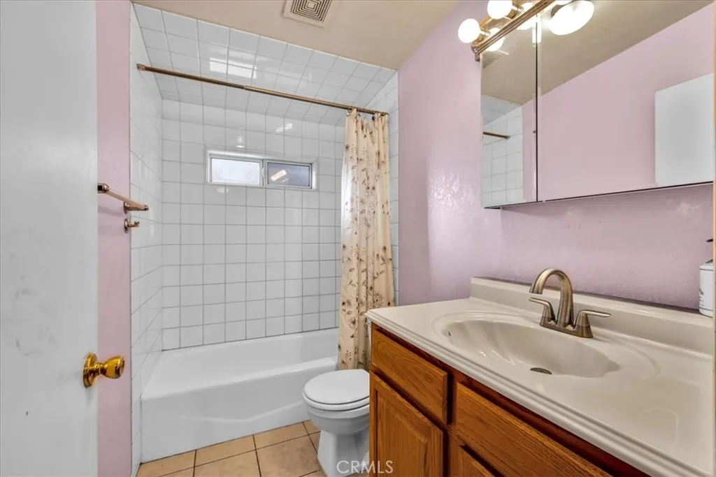 6636 Sahara, 29 Palms, California 92277 home-pic-22