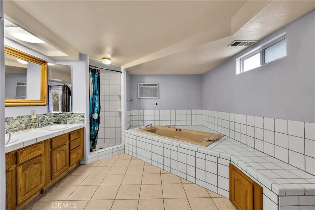 6636 Sahara, 29 Palms, California 92277 home-pic-18