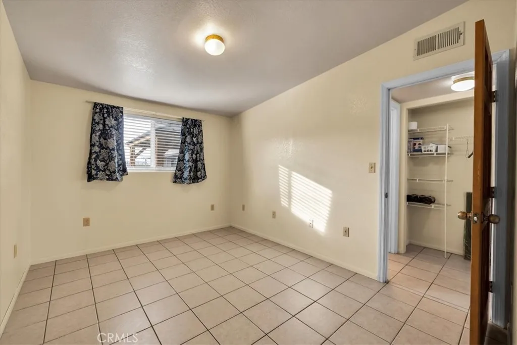 6636 Sahara, 29 Palms, California 92277 home-pic-20