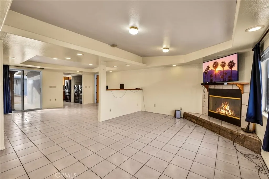 6636 Sahara, 29 Palms, California 92277 home-pic-4