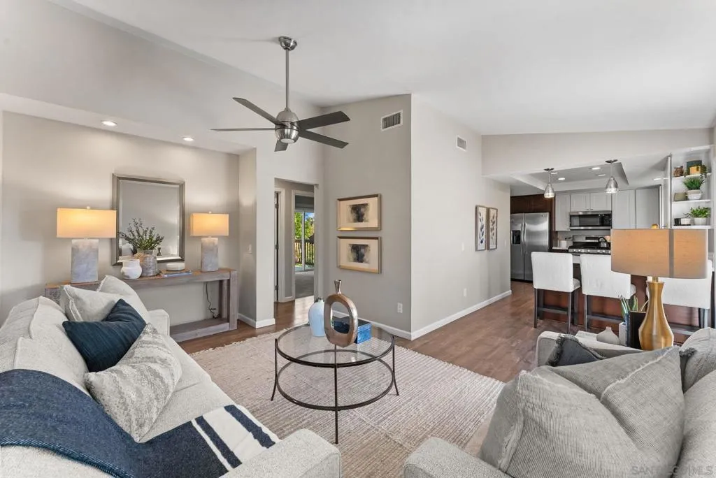 1509 Rimrock Dr, Escondido, California 92027 home-pic-15