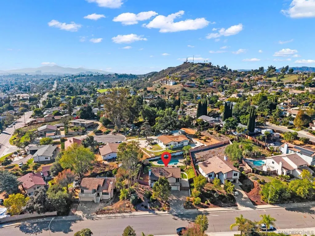 1509 Rimrock Dr, Escondido, California 92027 home-pic-42