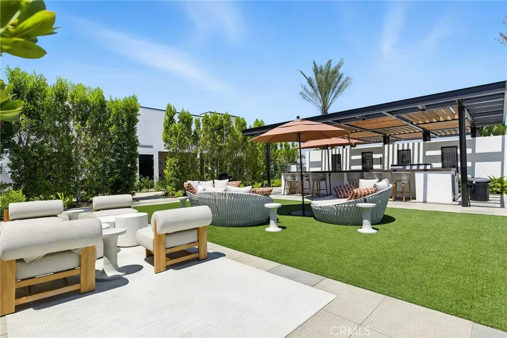 25 Remy Lane, Montebello, California 90640 home-pic-44