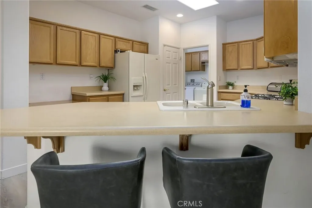 9141 Filaree Court, Corona, California 92883 home-pic-9