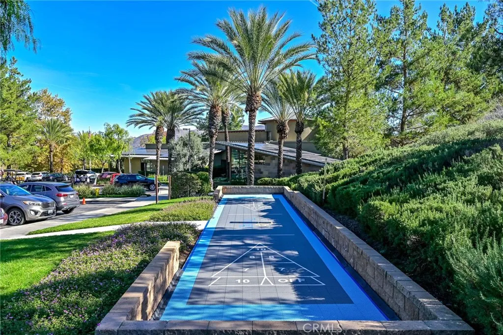 9141 Filaree Court, Corona, California 92883 home-pic-39