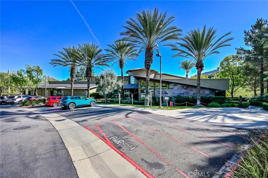 9141 Filaree Court, Corona, California 92883 home-pic-45