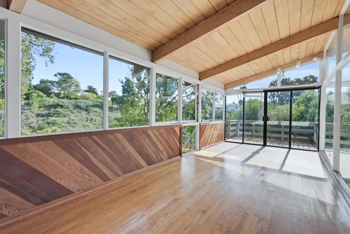 6121 La Pintura, La Jolla, California 92037