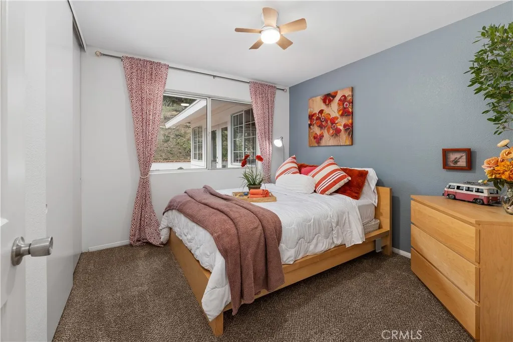 10526 Rainbrook Drive, Fallbrook, California 92028 home-pic-45