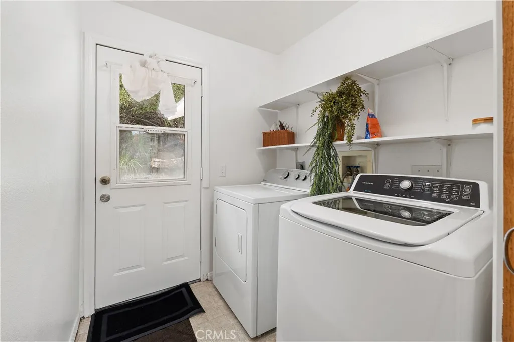 10526 Rainbrook Drive, Fallbrook, California 92028 home-pic-30